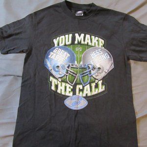 Mens Vtg Bud Light Football Tastes Great Less Filling T Shirt Sz M